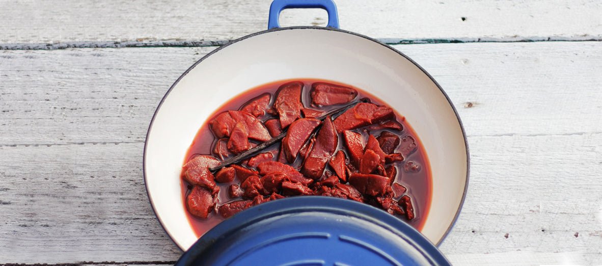 Glühwein Poached Quinces – Gewürzhaus