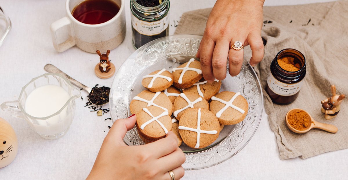 Hot Cross Bun Spiced Cookies
 &ndash; Gewürzhaus