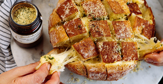 Pull Apart Cheesy Garlic Bread Recipe