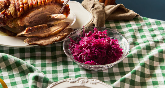 Quick Pickled, Crunchy Red Cabbage 