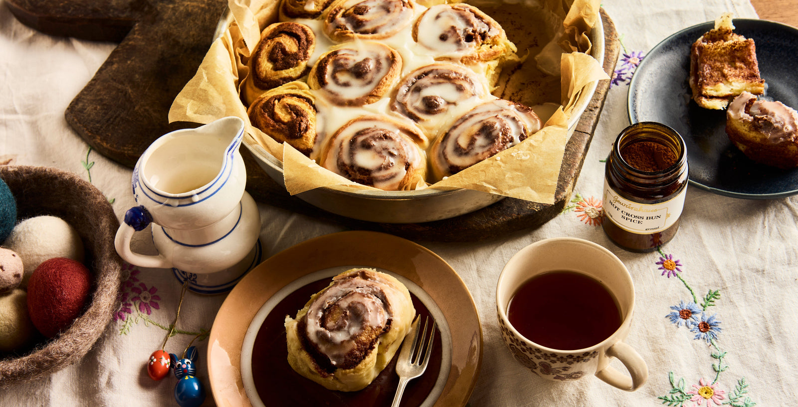 Hot Cross Bun Scrolls
