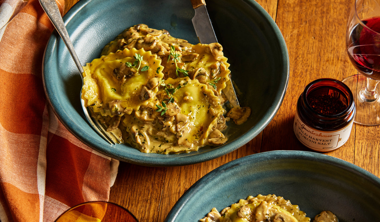 Ravioli with Mushroom Cream Sauce