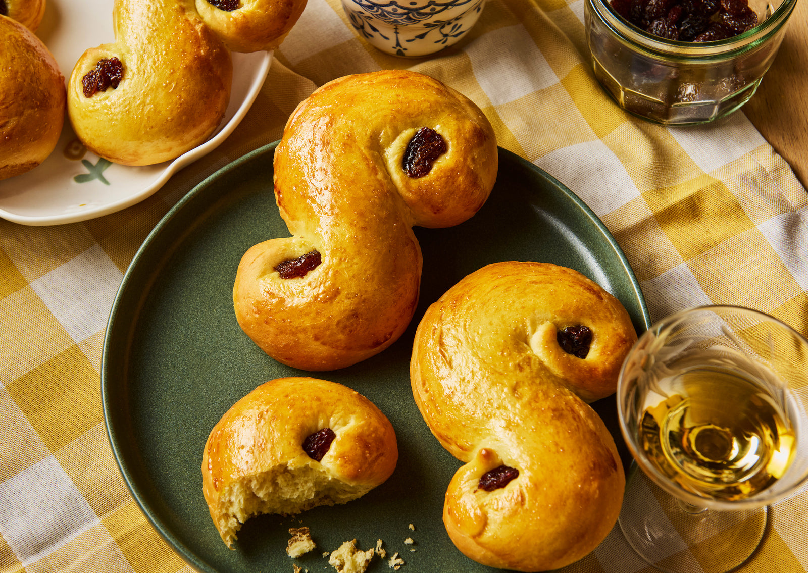 Swedish Saffron Buns (St Lucia Lussekatter)