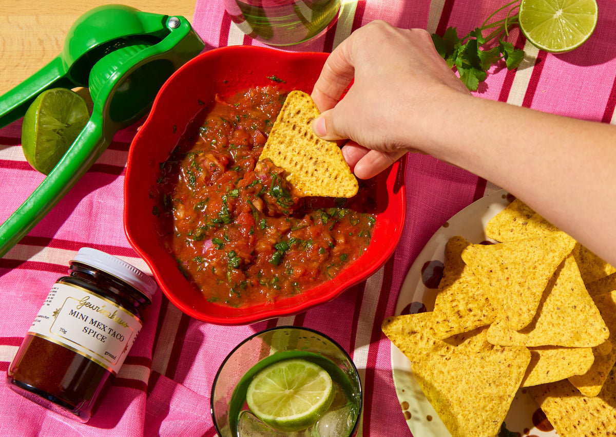 5-Minute Tomato Salsa