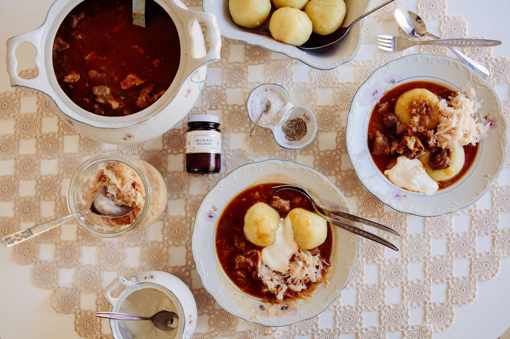 Oma Rosa's Gulasch – Gewürzhaus Oma Rosa's Gulasch – Gewürzhaus
