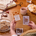 Gewürzhaus Five Favourites - Joy of Baking Gift Box opening with sachets and christmas decorations