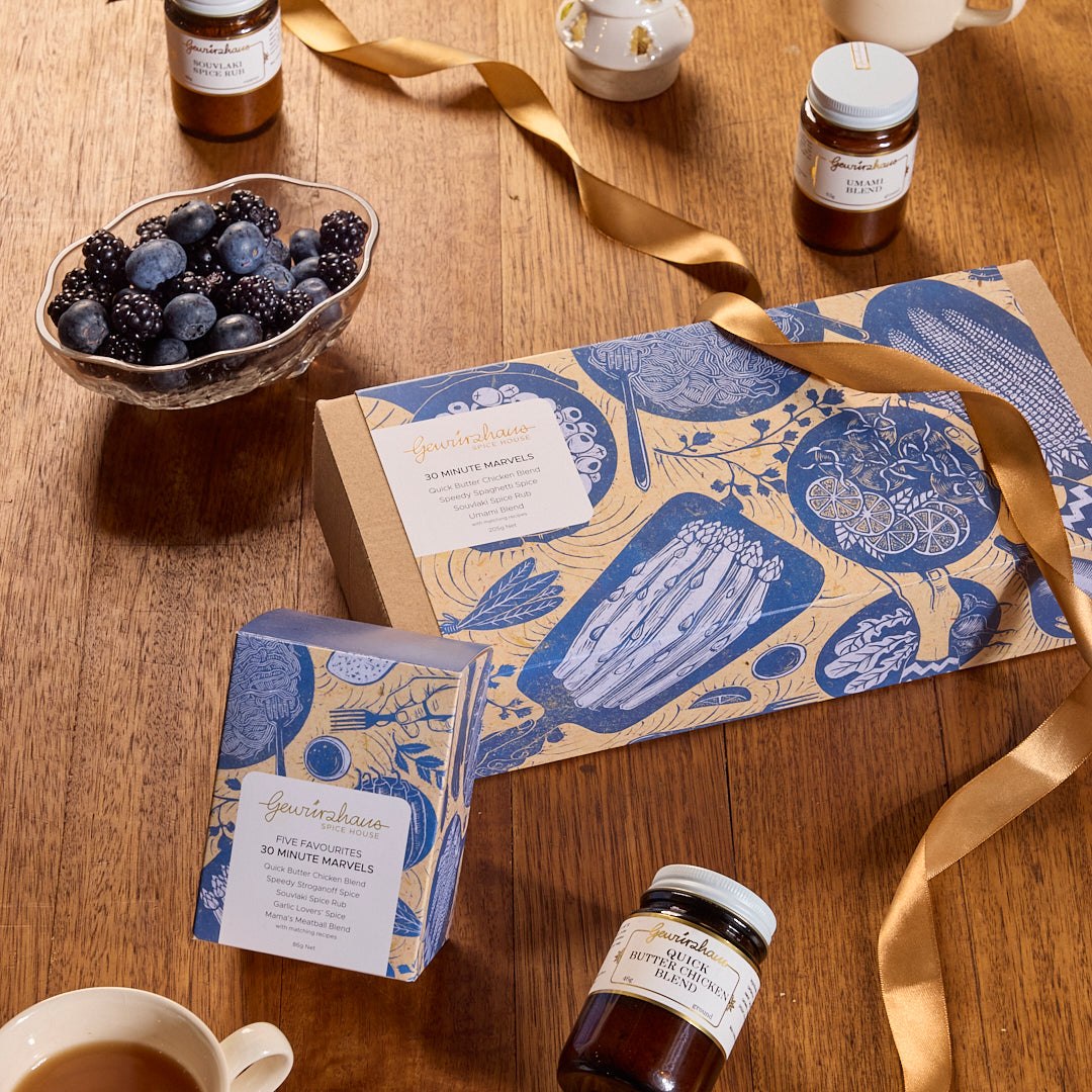 Gewürzhaus 30 Minute Marvels Gift Pack with jars and the  30 Minute Marvels Gift Five Favourites Gift pack