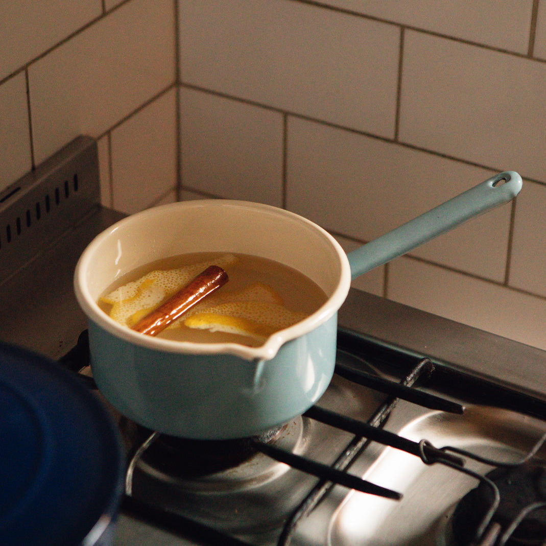 Saucepan with Spout 14cm - Gewürzhaus