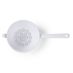 Gewürzhaus - Sieve w Handle 18cm White