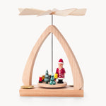 Gewürzhaus - Pyramid, Santa with Train, Pyramid Candles