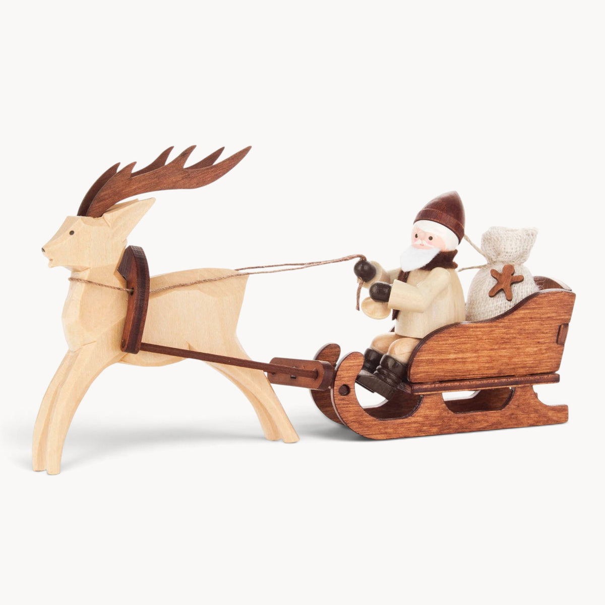 Gewürzhaus - St. Nicholas in reindeer sleigh natural