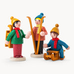 Gewürzhaus - Winter Kids with Sleighs and Skis (3)