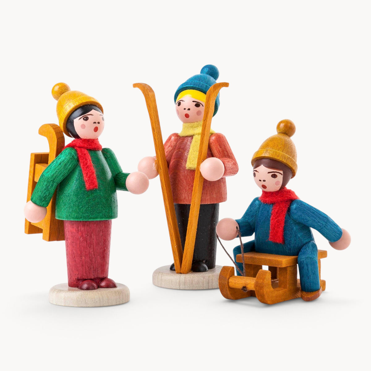 Gewürzhaus - Winter Kids with Sleighs and Skis (3)