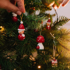 Hanging Tree Ornament, Red Santa (3 Pack) - Gewürzhaus